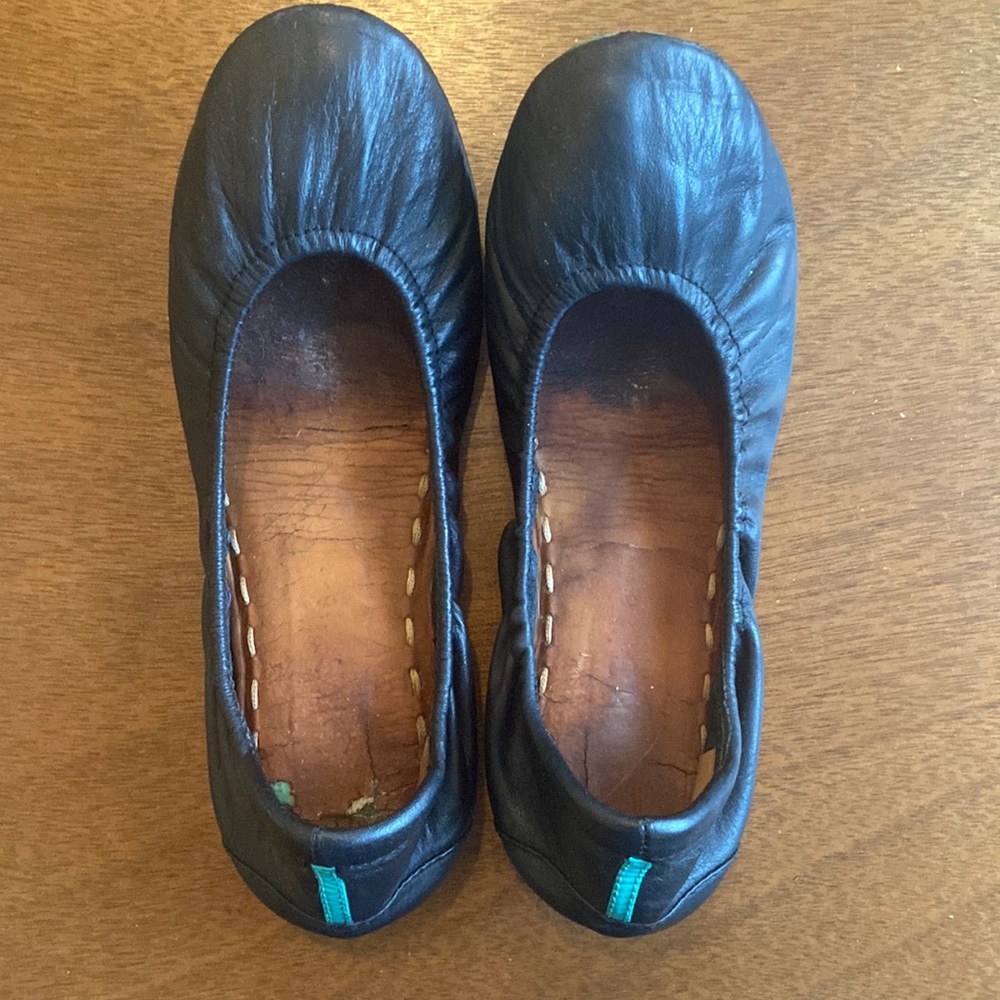 Tieks ballet flats black matte size 8 - with flaws (please read description)